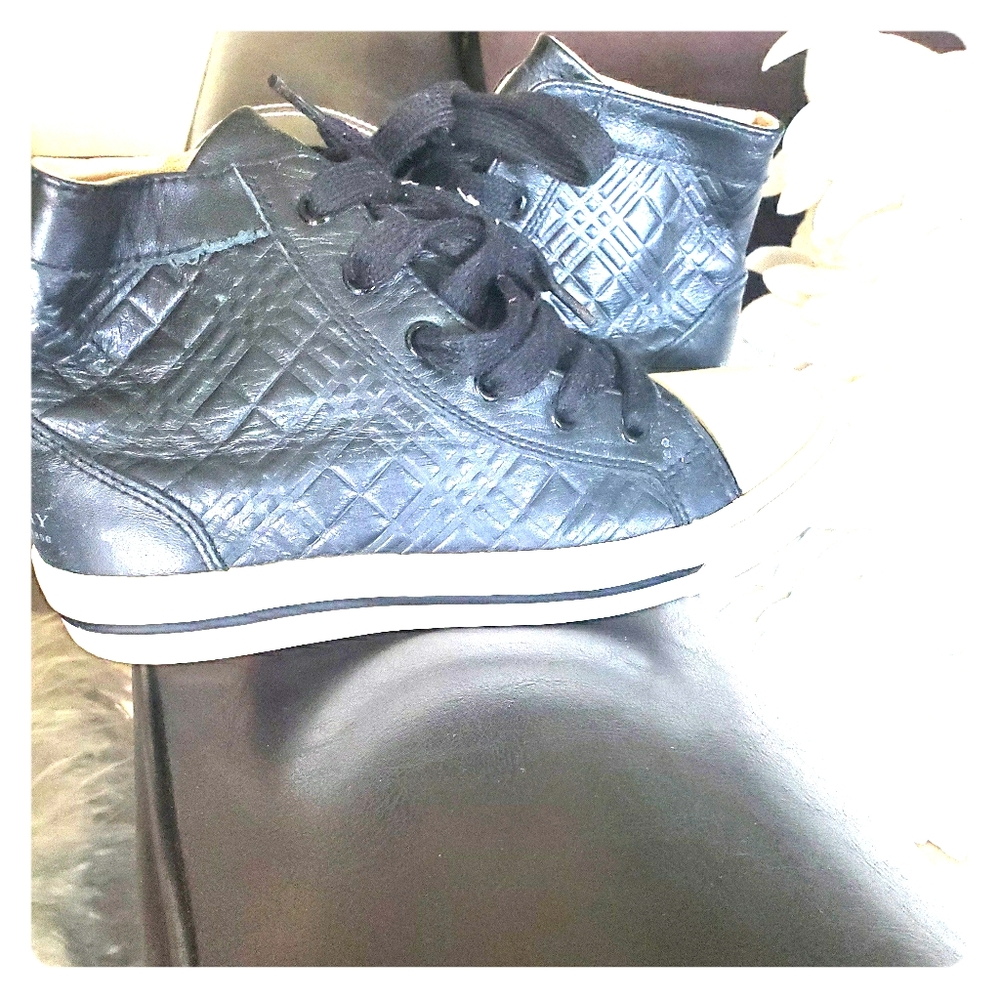 Boys Burberry sneakers